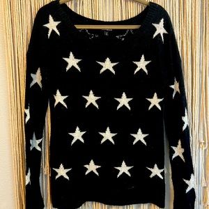 Long sleeved star sweater